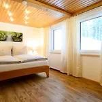 Apartmenthaus Vergissmeinnicht * Abtenau